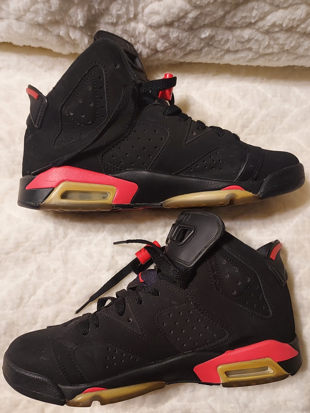 Nike Air Jordan 6 Retro Infrared sneakers in black.